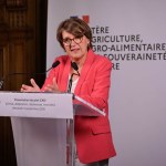 Sécheresse : le gouvernement débloque plus d'un milliard d'euros pour l'agriculture