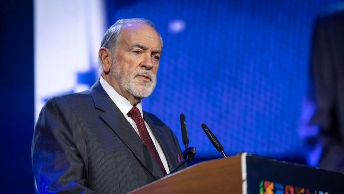 Tensions diplomatiques majeures entre Israël et le Royaume-Uni sur l'aide à Gaza