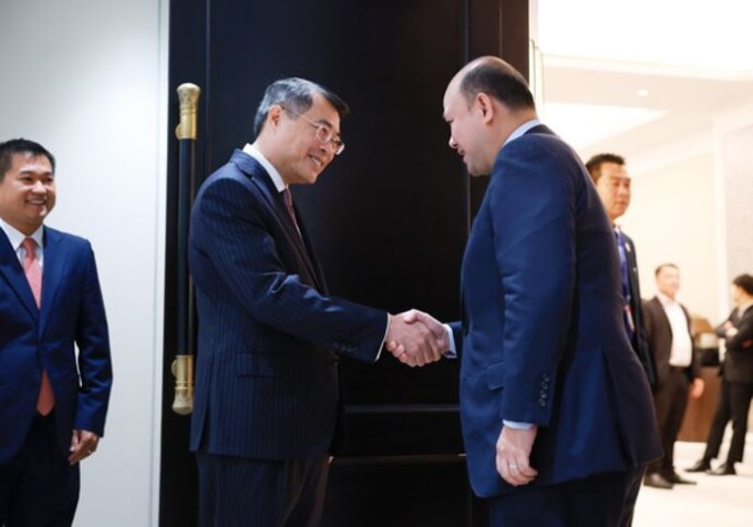 Diplomatie : le Vietnam et le Cambodge renforcent leur coopération bilatérale à travers la jeunesse