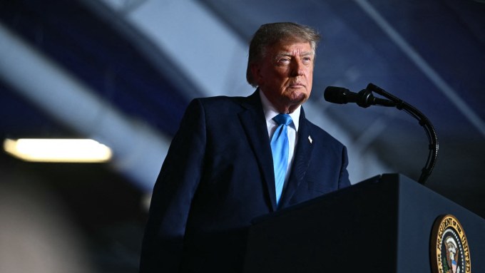 États-Unis : la politique douanière de Donald Trump inquiète les industriels