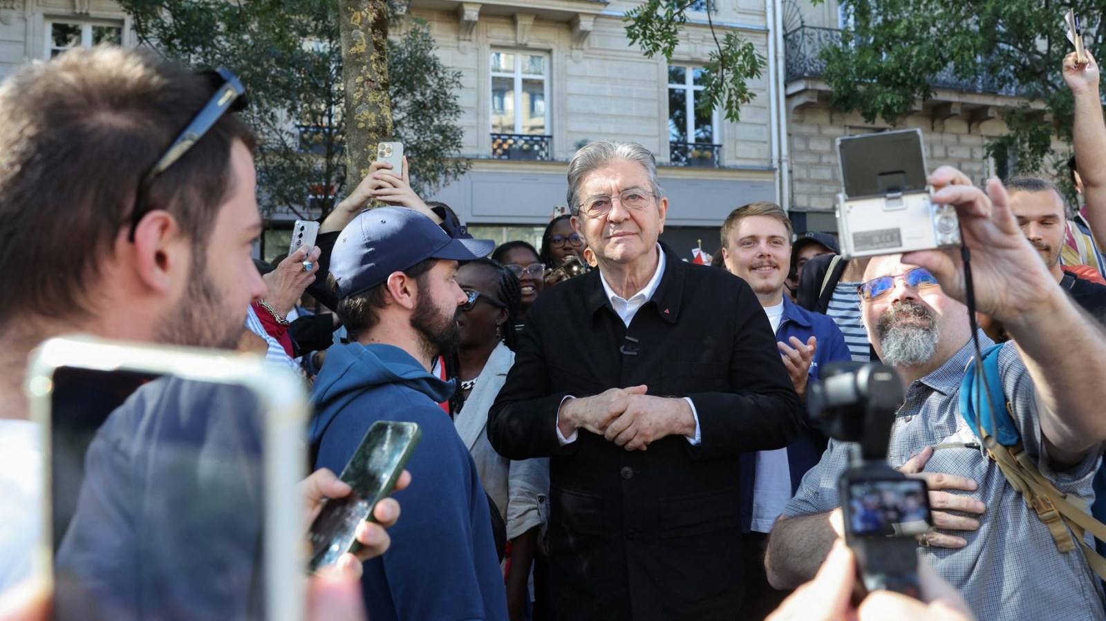 Mobilisation lycéenne : La France insoumise s'investit sur le terrain social et politique